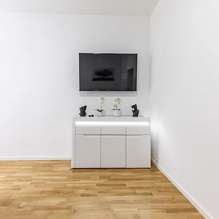 Compact Luxury By Jr