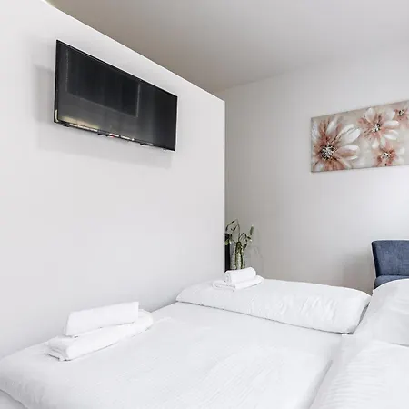 Compact Luxury By Jr Apartament