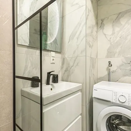 Compact Luxury By Jr Wiedeń