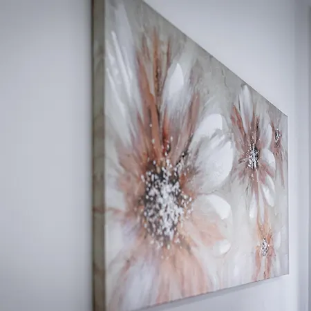 Compact Luxury By Jr Wiedeń