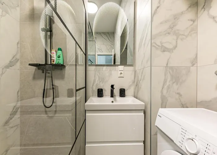 Compact Luxury By Jr 아파트 *