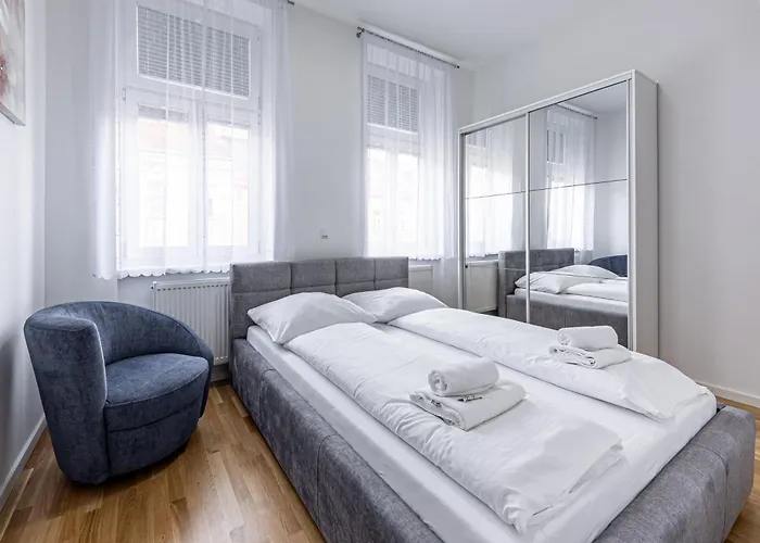 Compact Luxury By Jr