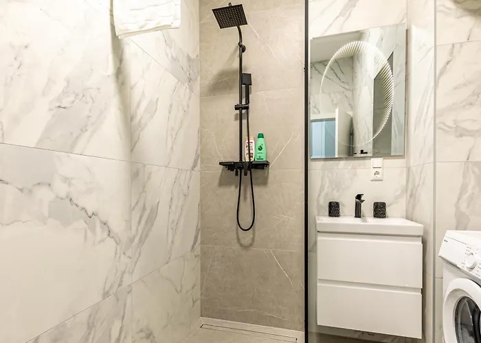 Apartment Compact Luxury By Jr *