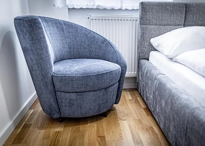 Apartment Compact Luxury By Jr *